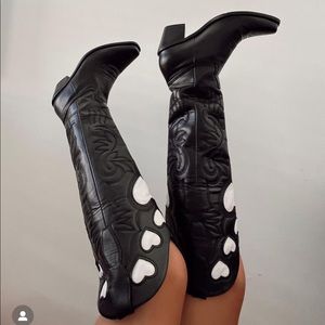black and white heart cowboy boots, cowgirl boots, tall boots,